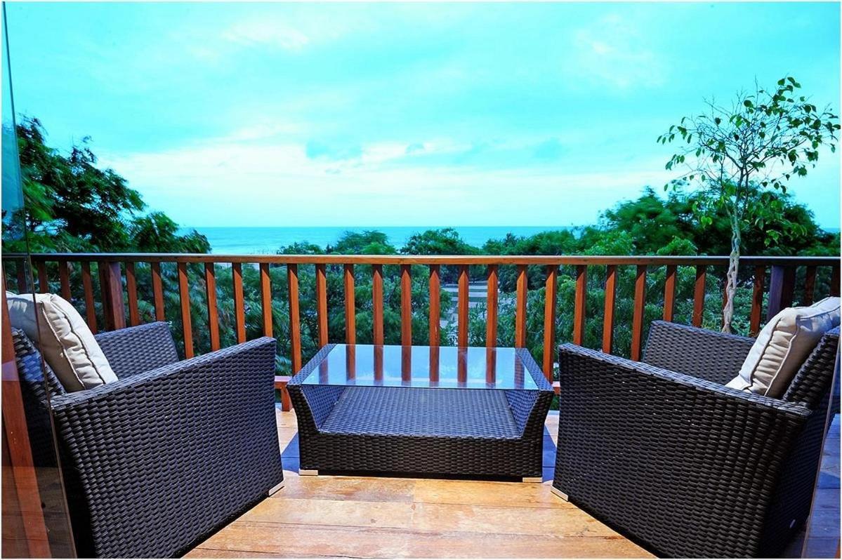 Nikara Luxury Beach House Tissamaharama Kültér fotó