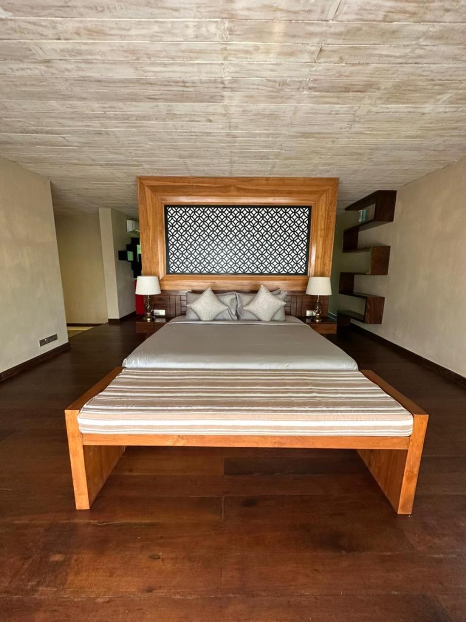 Nikara Luxury Beach House Tissamaharama Kültér fotó