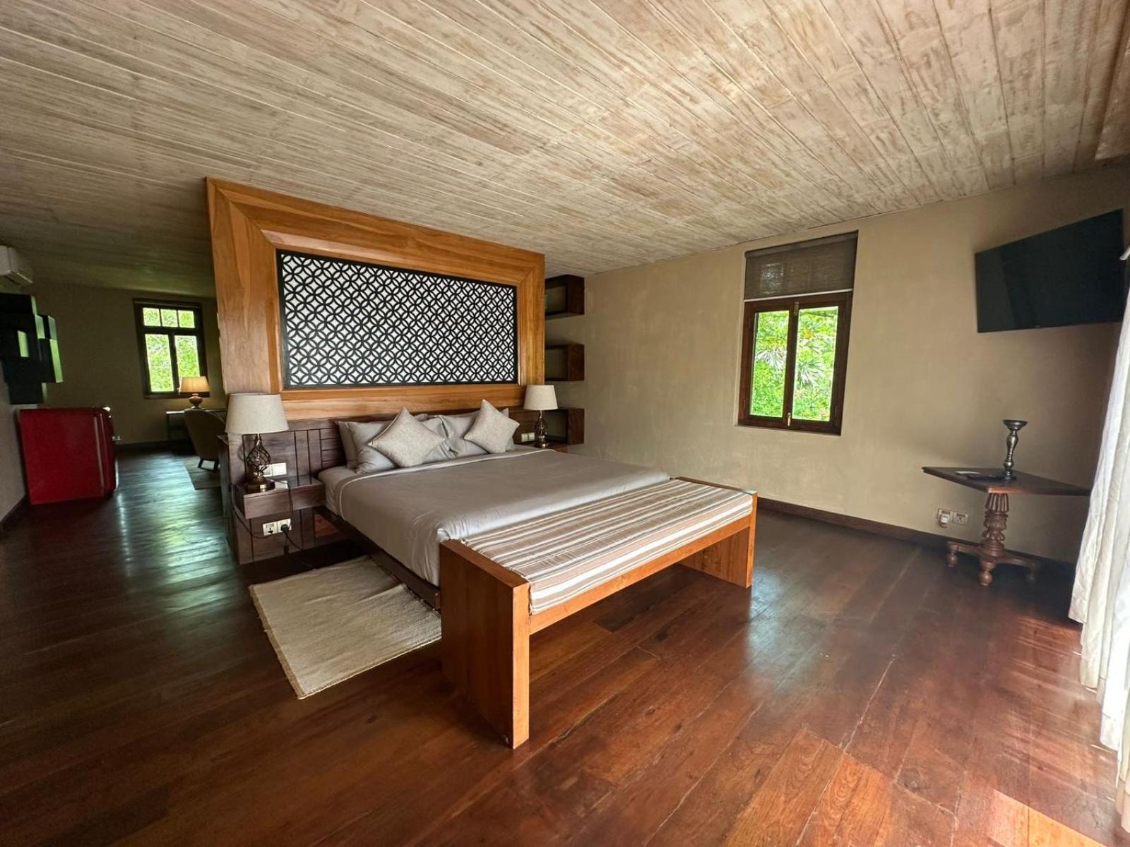 Nikara Luxury Beach House Tissamaharama Kültér fotó
